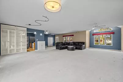 1120 N Brainard Street, Naperville, IL 60563 - Photo 5