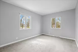 1120 N Brainard St, Naperville, IL 60563 - Photo 9