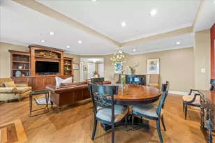 332 Regent wood Rd, Northfield, IL 60093 - Photo 7