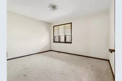 1726 E Lincoln Avenue, Des Plaines, IL 60018 - Photo 19