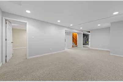 946 W Winchester Road, Libertyville, IL 60048 - Photo 23