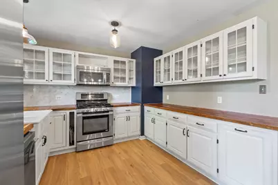 946 W Winchester Road, Libertyville, IL 60048 - Photo 11