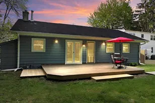 946 W Winchester Rd, Libertyville, IL 60048 - Photo 29