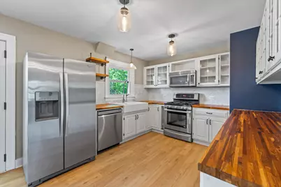 946 W Winchester Road, Libertyville, IL 60048 - Photo 9