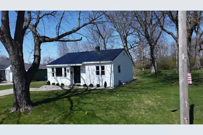 850 E Locust Street, Watseka, IL 60970 - Photo 5