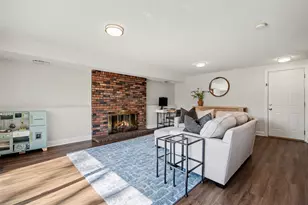 923 Oxford Rd, Glen Ellyn, IL 60137 - Photo 15