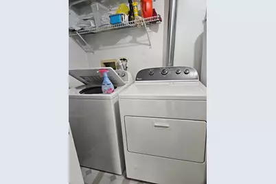 1068 Courtland Drive #1068, Buffalo Grove, IL 60089 - Photo 11