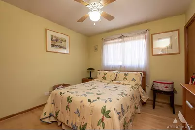 9345 S 82nd Court, Hickory Hills, IL 60457 - Photo 17