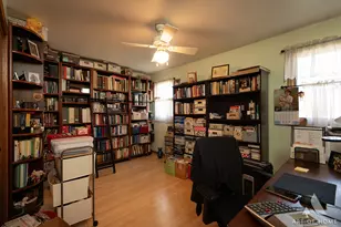 9345 S 82nd Ct, Hickory Hills, IL 60457 - Photo 19