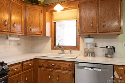 9345 S 82nd Court, Hickory Hills, IL 60457 - Photo 9