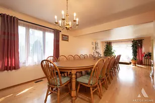 9345 S 82nd Ct, Hickory Hills, IL 60457 - Photo 5