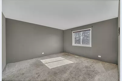 454 Esselen Court, Carol Stream, IL 60188 - Photo 13