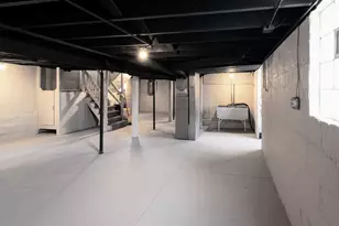 655 Glenwood Ave, Joliet, IL 60435 - Photo 31