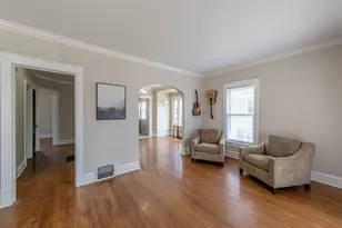 655 Glenwood Ave, Joliet, IL 60435 - Photo 7