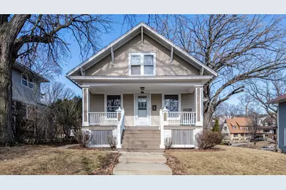 655 Glenwood Avenue, Joliet, IL 60435 - Photo 1