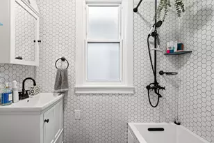 3036 N Kedzie Ave, Chicago, IL 60618 - Photo 15