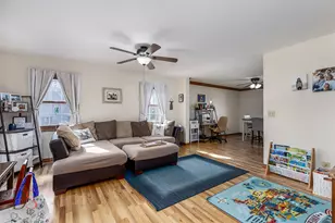 808 Kimberly Ln, Ottawa, IL 61350 - Photo 5