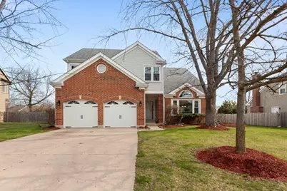 2212 Magnolia Court W, Buffalo Grove, IL 60089 - Photo 1