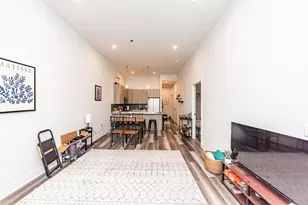 2317 N Clark St, Chicago, IL 60614 - Photo 3