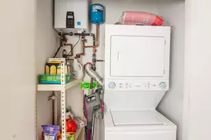 2317 N Clark St, Chicago, IL 60614 - Photo 15