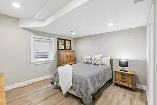 502 S Fairview Ave, Elmhurst, IL 60126 - Photo 29