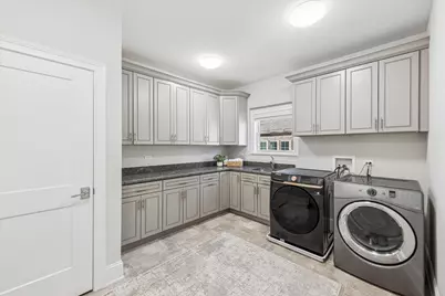 502 S Fairview Avenue, Elmhurst, IL 60126 - Photo 17