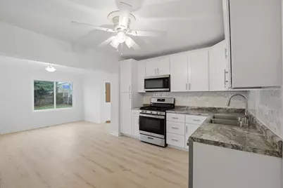 4438 Wesley Terrace, Schiller Park, IL 60176 - Photo 5