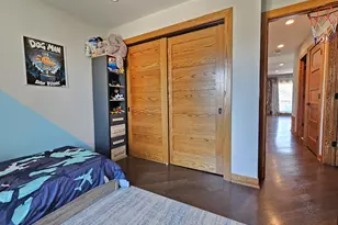 126 Borris Cir, Streamwood, IL 60107 - Photo 15