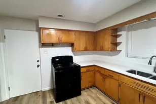 1515 Maple Ave, Berwyn, IL 60402 - Photo 3