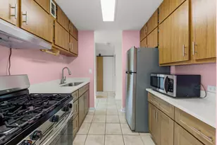 33 N Main St, Lombard, IL 60148 - Photo 9
