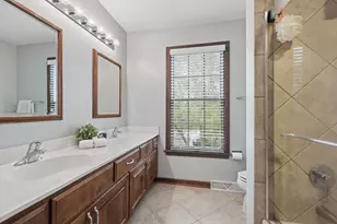 946 Montgomery Ct, Naperville, IL 60540 - Photo 23