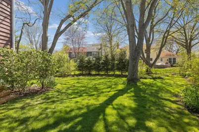 946 Montgomery Court, Naperville, IL 60540 - Photo 35