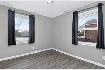 204 Mound Street, Willow Springs, IL 60480 - Photo 9