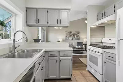 1445 Tanglewood Avenue, Palatine, IL 60067 - Photo 13