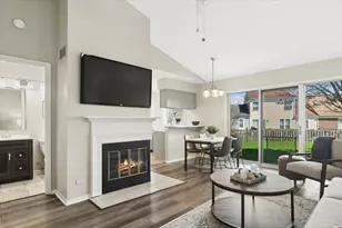 1445 Tanglewood Ave, Palatine, IL 60067 - Photo 3