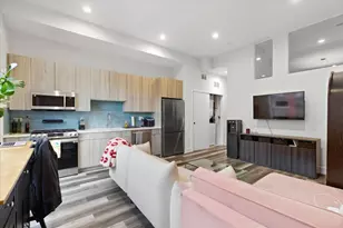 2317 N Clark St, Chicago, IL 60614 - Photo 5