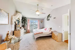 447 Talismon Ct, Crystal Lake, IL 60012 - Photo 27