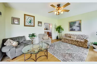 447 Talismon Court, Crystal Lake, IL 60012 - Photo 21