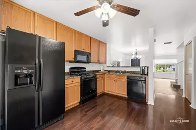 2434 Roxbury Lane, Montgomery, IL 60538 - Photo 7