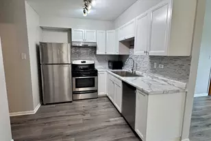 [Address not provided], Oak Lawn, IL 60453 - Photo 7