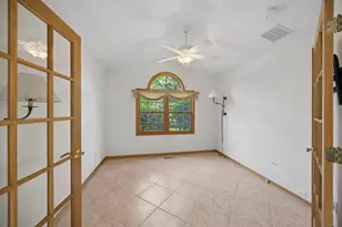 848 Havenshire Rd, Naperville, IL 60565 - Photo 11