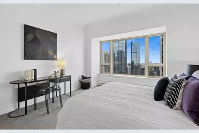 800 N Michigan Avenue #3203, Chicago, IL 60611 - Photo 21