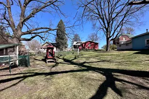 1305 W 3rd St, Sterling, IL 61081 - Photo 31