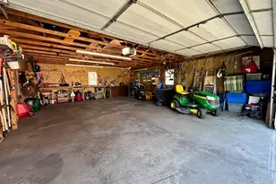 1305 W 3rd St, Sterling, IL 61081 - Photo 29