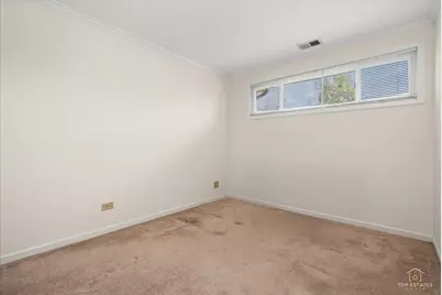 1028 W Villa Drive, Des Plaines, IL 60016 - Photo 17