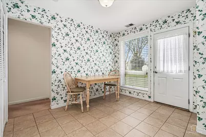 1028 W Villa Drive, Des Plaines, IL 60016 - Photo 13