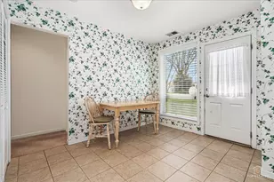 1028 W Villa Dr, Des Plaines, IL 60016 - Photo 13