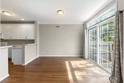 1728 Pershing Avenue #3, Wheaton, IL 60189 - Photo 7