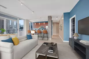 757 N Orleans St, Chicago, IL 60654 - Photo 3