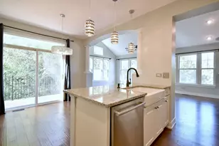 982 Indigo Ct, Hanover Park, IL 60133 - Photo 15